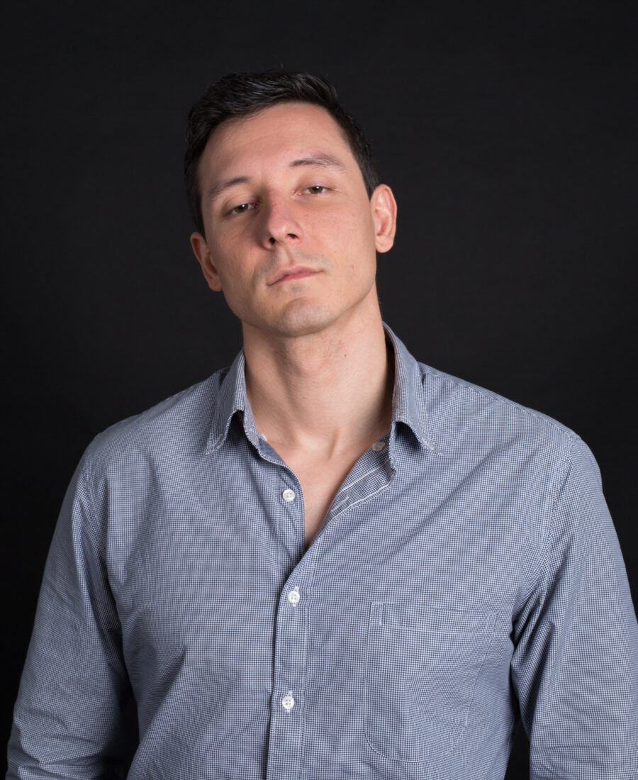 http://www.ryanhalasz.com/wp-content/uploads/2018/07/H3A9930-900x1100.jpg